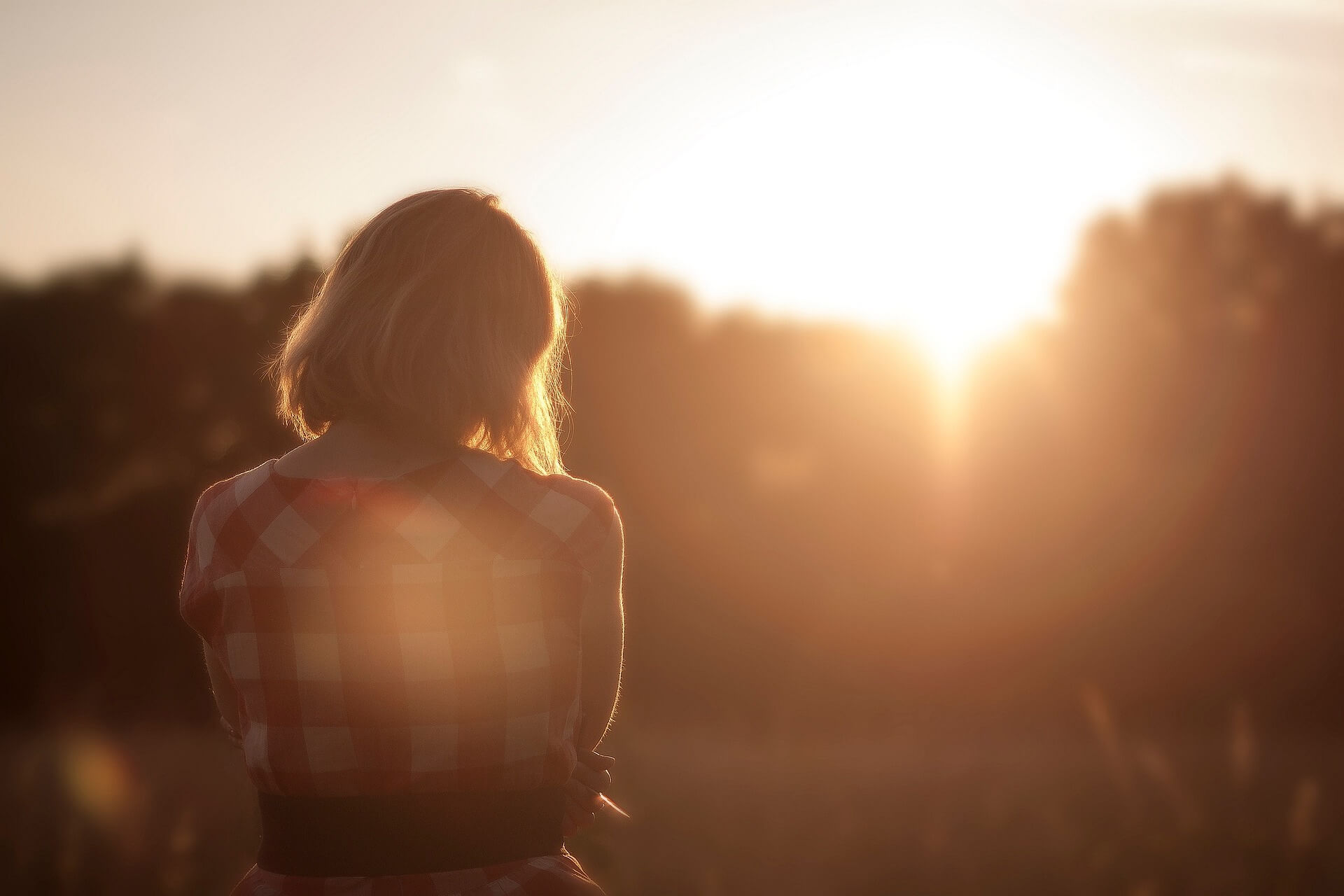 Why Healing Feels Lonely Sometimes (Even When You’re Making Progress)
